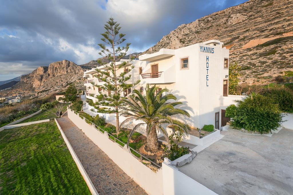 Yiannis Ηotel Foinikion ภายนอก รูปภาพ